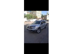 Sahibinden Dacia Duster 1.5 dCi Laureate 2011 Model  300.000 km Gri