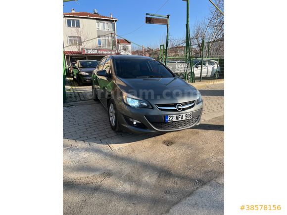 Sahibinden Opel Astra 1.4 T Edition Plus 2019 Model   Muayene yeni 
