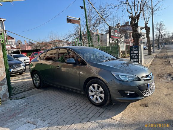 Sahibinden Opel Astra 1.4 T Edition Plus 2019 Model   Muayene yeni 
