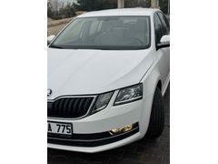 Sahibinden Skoda Octavia 1.6 TDI Style 2017 Model  94.000 km Beyaz