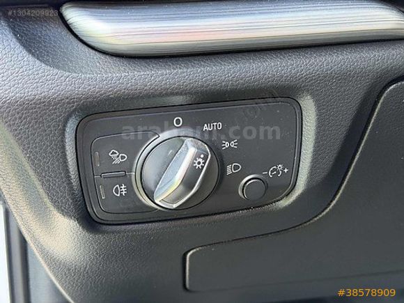 ÇELİKTAŞ OTO'DAN MAKYAJLI A3 CAM TAVANLI DİZEL DEĞİŞENSİZ RECARO