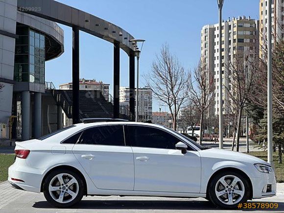 ÇELİKTAŞ OTO'DAN MAKYAJLI A3 CAM TAVANLI DİZEL DEĞİŞENSİZ RECARO
