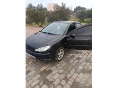 Sahibinden Peugeot 206 1.4 HDi X-line 2005 Model pazarlık payı vardır.Son fiyat doğan şahin fiyatına  gel bin git