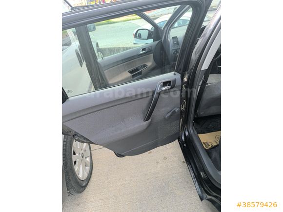 Sahibinden Volkswagen Polo 1.4 Tour 2008 Model İzmir 220.000 km Siyah