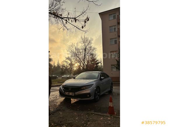 Honda Civic 1.5 Executive Plus 2020 Model