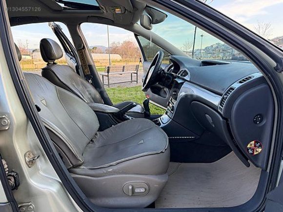 DAĞDEVİREN OTO'DAN 2004 MODEL LAGUNA II 1.6 16V PRİVİLEGE
