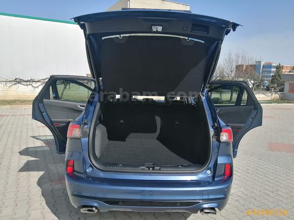 Sahibinden Ford Kuga 1.5 EcoBoost ST Line 2023 Model 