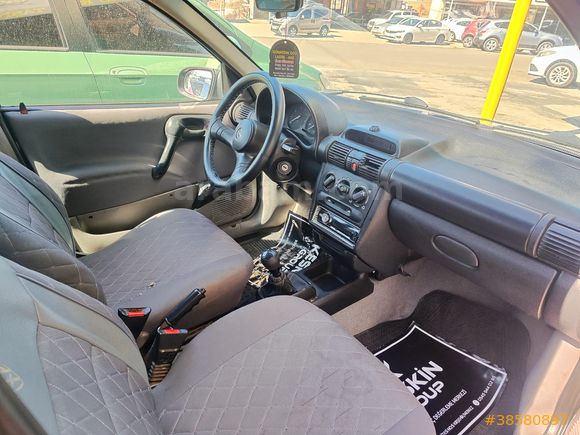 KESKİN GROUP'TAN 1997 MODEL 1.4 SWİNG CORSA