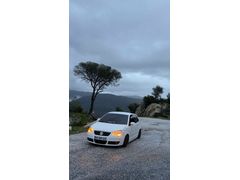 Sahibinden Volkswagen Polo 1.4 Comfortline 2005 Model
Müzik Tessatlı 
Air Süspansiyon Magiç Air Bursa Yapımı
Lastikler Sıfırdır 
Bakımları Yapıldı
 