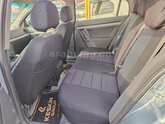 Galeriden Opel Vectra 1.6 Comfort 2004 Model Kırşehir