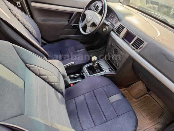 Galeriden Opel Vectra 1.6 Comfort 2004 Model Kırşehir