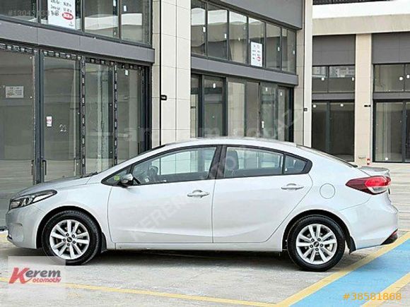 2017 CERATO 1.6 CRDİ CONCEPT 190 BİN'DE BOYASIZ AYARINDA +