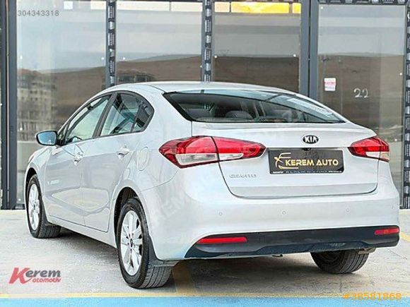 2017 CERATO 1.6 CRDİ CONCEPT 190 BİN'DE BOYASIZ AYARINDA +