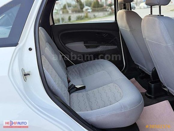 HEDEF AUTO'DAN HAYASIZA YAKIN 2013 LINEA 1.3 MULTİJET YENİ KASA