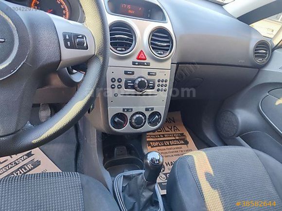 2014 ÇIKIŞLI OPEL CORSA 1.3 DİZEL ACTİVE 120.000 KM DE ÇOK TEMİZ