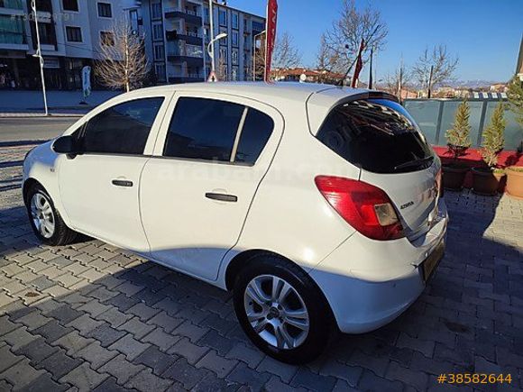 2014 ÇIKIŞLI OPEL CORSA 1.3 DİZEL ACTİVE 120.000 KM DE ÇOK TEMİZ