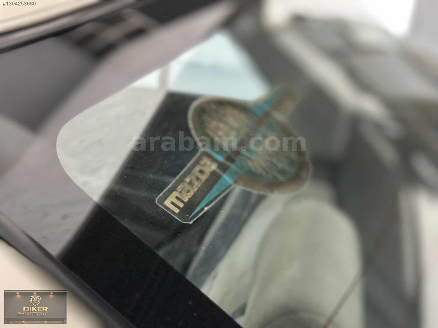 Galeriden Mazda 323 1.5 1.5i 2001 Model Uşak 180.000 km Gri 2