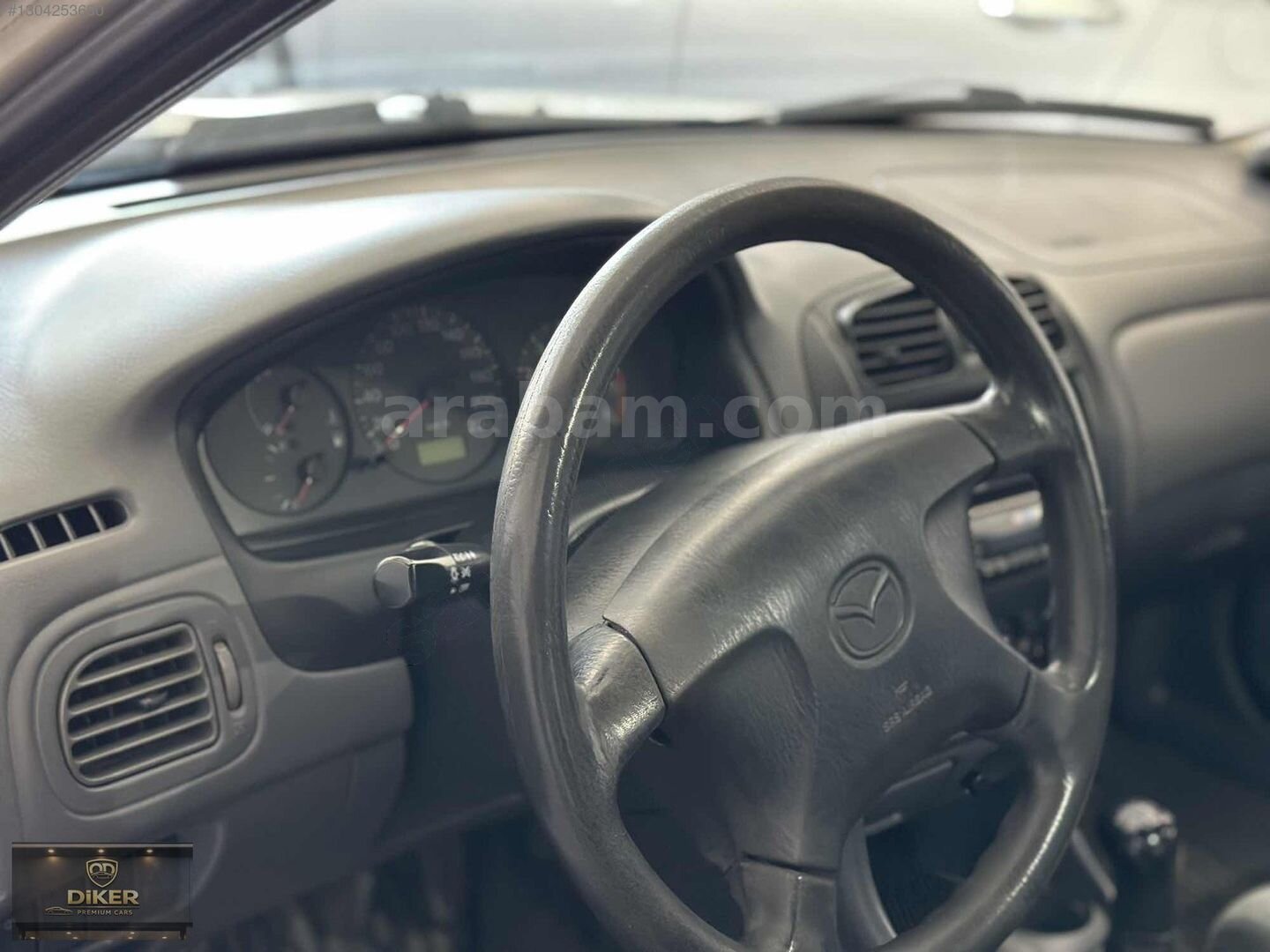 Galeriden Mazda 323 1.5 1.5i 2001 Model Uşak 180.000 km Gri 3