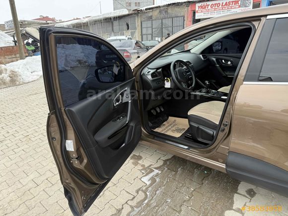 Sahibinden Renault Kadjar 1.2 TCe Touch 2015 Model 