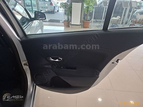 2014 Fluence Touch Plus Degisensiz Kartlı Hız Sabitlemeli