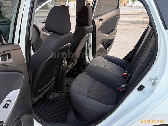 Sahibinden Hyundai Accent Blue 1.6 CRDI Mode Plus 2015 Model  281.000 km Beyaz