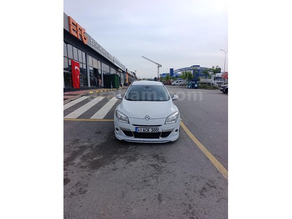 BİNİCİDEN KURUŞ MASRAFSIZ MEGANE 3