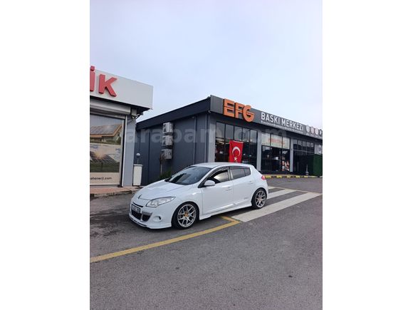 Sahibinden Renault Megane 1.6 Expression 2011 Model