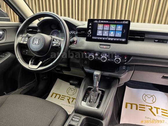 60 AY KREDİ İMKANI HONDA HR-V 1.5 E-HEV HİBRİT ELEGANCE