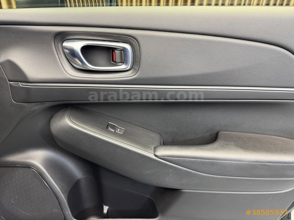 60 AY KREDİ İMKANI HONDA HR-V 1.5 E-HEV HİBRİT ELEGANCE