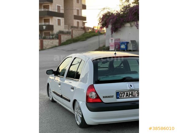 Sahibinden Renault Clio 1.2 Authentique 2004 Model 