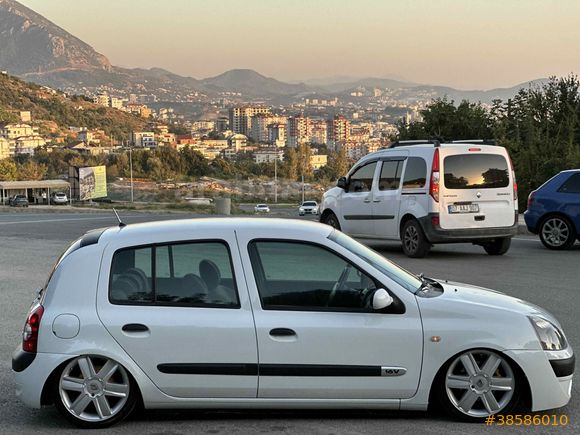 Sahibinden Renault Clio 1.2 Authentique 2004 Model 