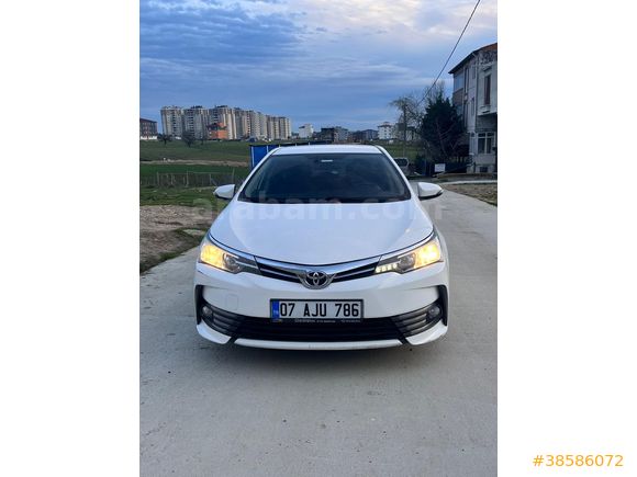 Sahibinden Toyota Corolla 1.4 D-4D Advance 2018 Model