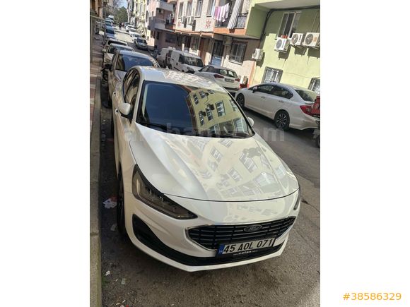 Sahibinden Ford Focus 1.5 Ti-VCT Titanium 2023 Model 