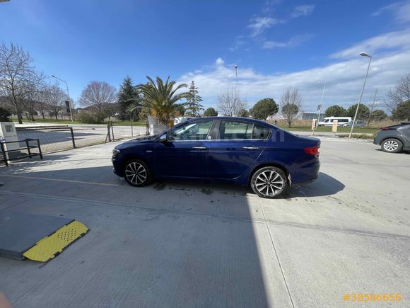 Sahibinden Fiat Egea 1.4 Fire Mirror 2020 Model  64.000 km Mavi