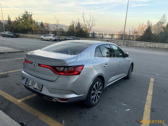 Sahibinden Renault Megane 1.3 TCe Icon 2023 Model 