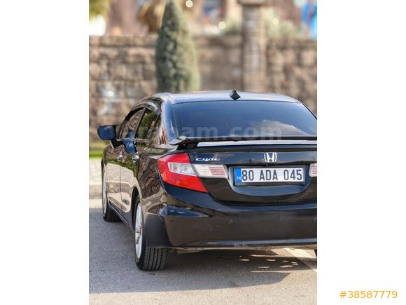 Sahibinden Honda Civic 1.6i VTEC ECO Elegance 2012 Model