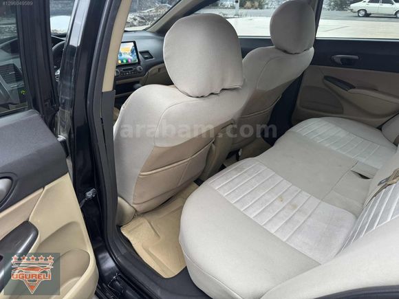 AHMET UĞURELİ'DEN OTOMATİK + SANROF HONDA CİVİC ELEGANS