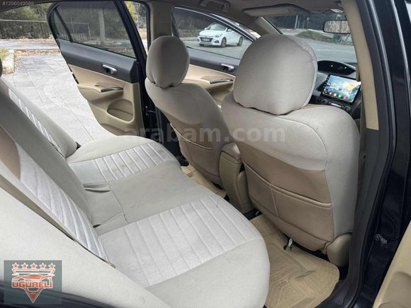 AHMET UĞURELİ'DEN OTOMATİK + SANROF HONDA CİVİC ELEGANS