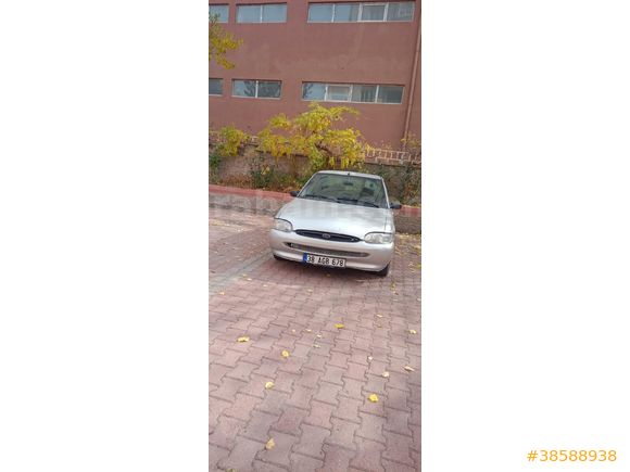 Sahibinden Ford Escort 1.6 CL 1996 Model