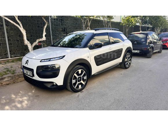 2015 OTOMATİK C4 CACTUS 1.6 e-HDi SHINE CAM TAVAN AİLE ARACI