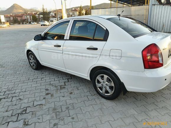 Sahibinden Hyundai Accent Era 1.5 CRDi Mode 2012 ESP'Li Isparta