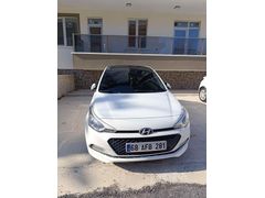 Sahibinden Hyundai i20 1.2 MPI Elite 2014 Model Aksaray 202.000 km Beyaz