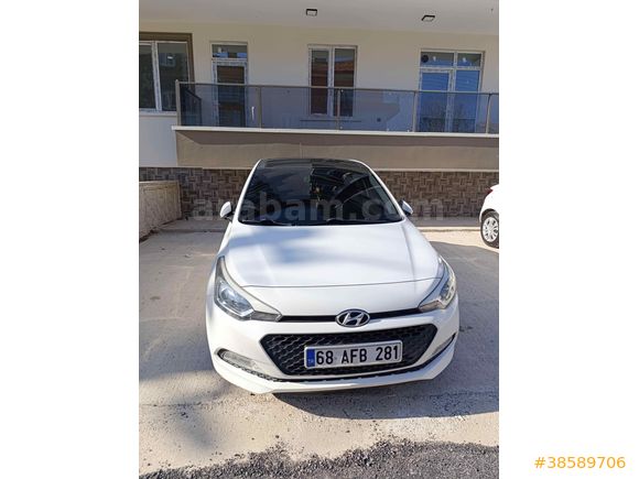 Sahibinden Hyundai i20 1.2 MPI Elite 2014 Model Aksaray 202.000 km Beyaz