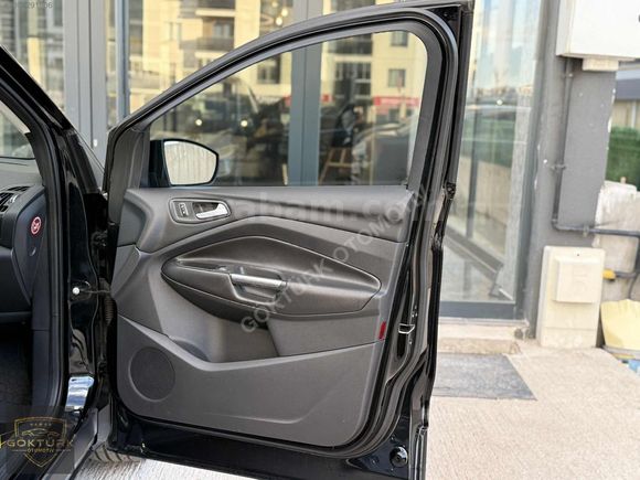 2014-BOYASIZ-DEĞİŞENSİZ-4*4-OTOMATİK-182 HP-FORD KUGA