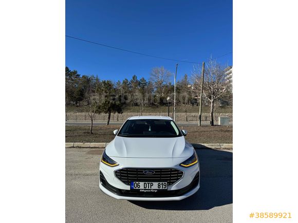 Sahibinden Ford Focus 1.0 EcoBoost Titanium Stil 2023 Model 