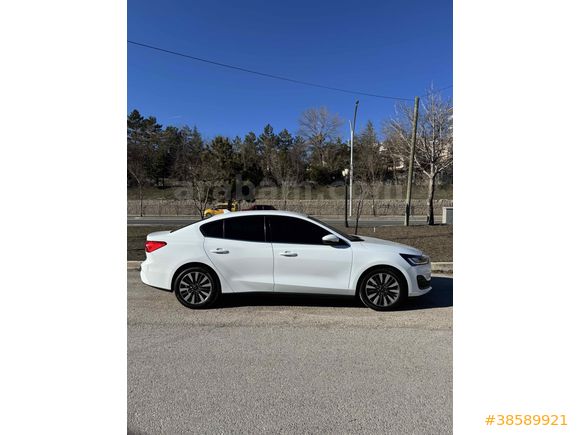 Sahibinden Ford Focus 1.0 EcoBoost Titanium Stil 2023 Model 