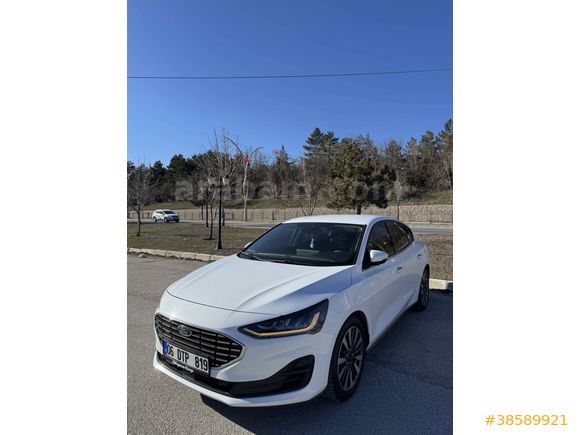 Sahibinden Ford Focus 1.0 EcoBoost Titanium Stil 2023 Model 