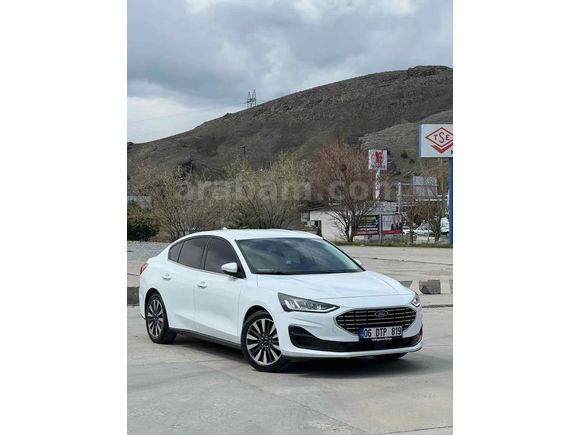 Sahibinden Ford Focus 1.0 EcoBoost Titanium Stil 2023 Model 