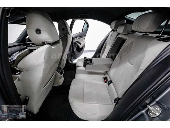 2023 OCTAVİA 1.5 e-TEC PREMIUM 38 BİN KM YETKİLİ SERVİS BAKIMLI