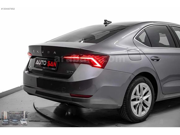2023 OCTAVİA 1.5 e-TEC PREMIUM 38 BİN KM YETKİLİ SERVİS BAKIMLI